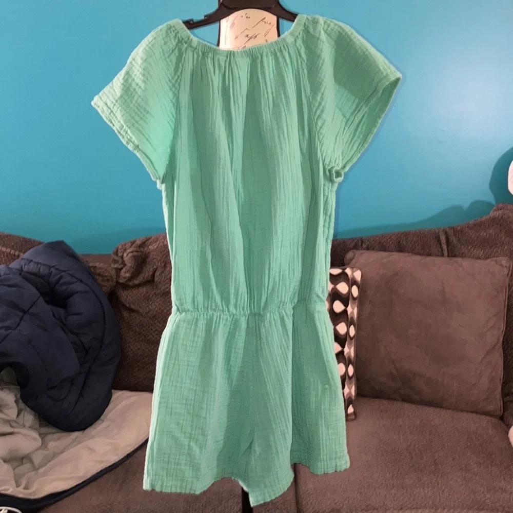 🔹4 for $30 Gap Kids Crinkle Gauze Romper, XL